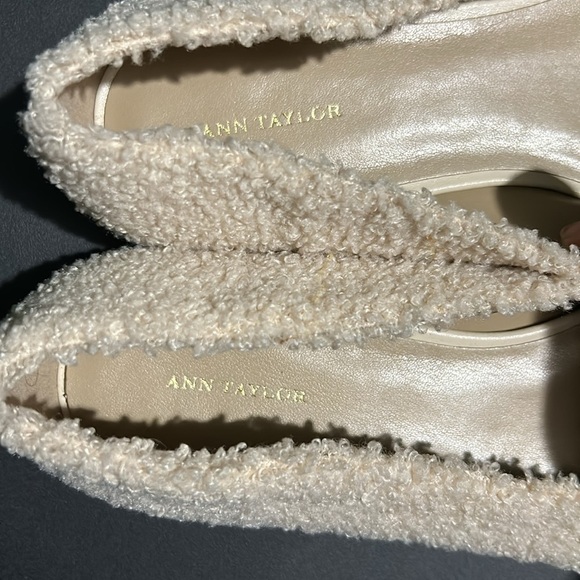 Ann Taylor Sherpa Ballet Flats Size 9.5 - Picture 3 of 5